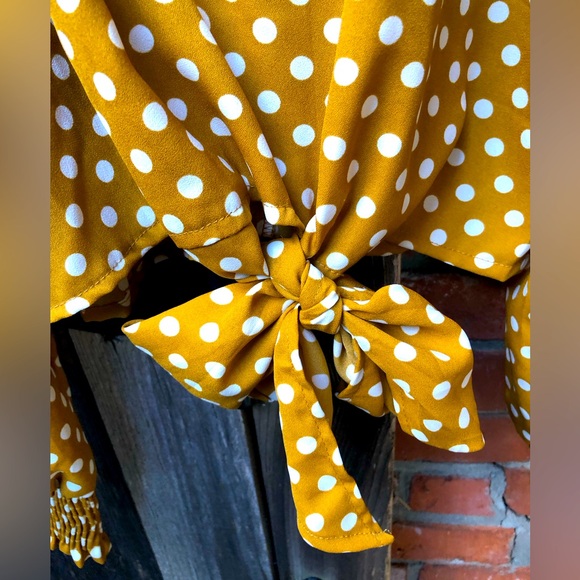 Women’s Vintage Inspired Blouse ✨ - Picture 5 of 9